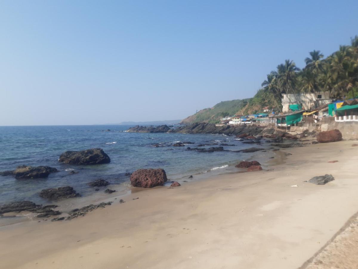 Om Ganesh Guest House Cliffside Arambol Kültér fotó