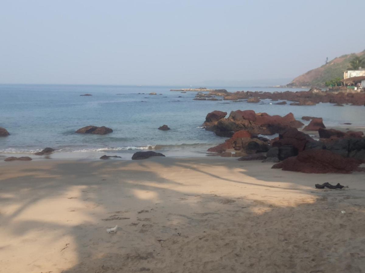 Om Ganesh Guest House Cliffside Arambol Kültér fotó