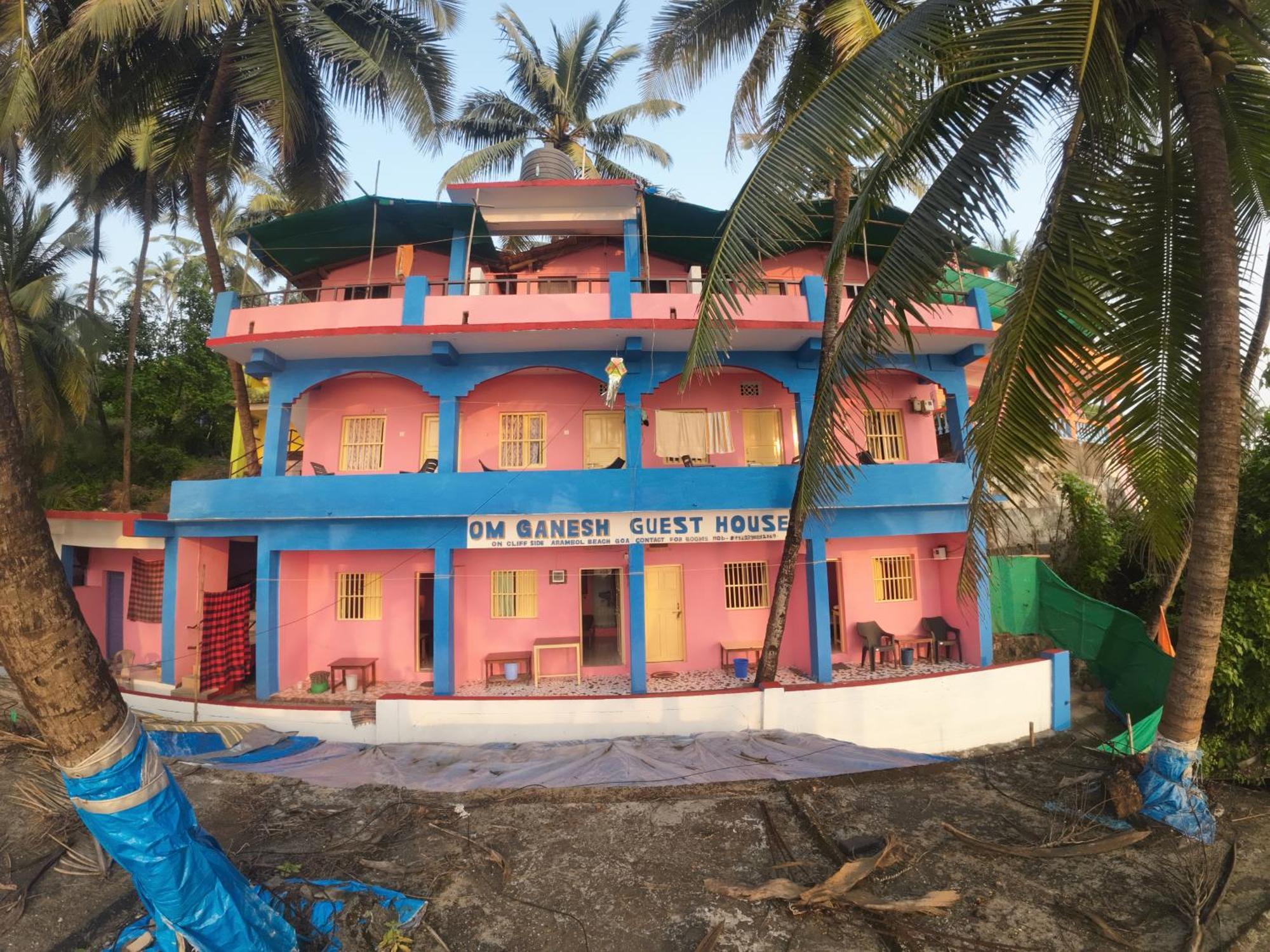 Om Ganesh Guest House Cliffside Arambol Kültér fotó