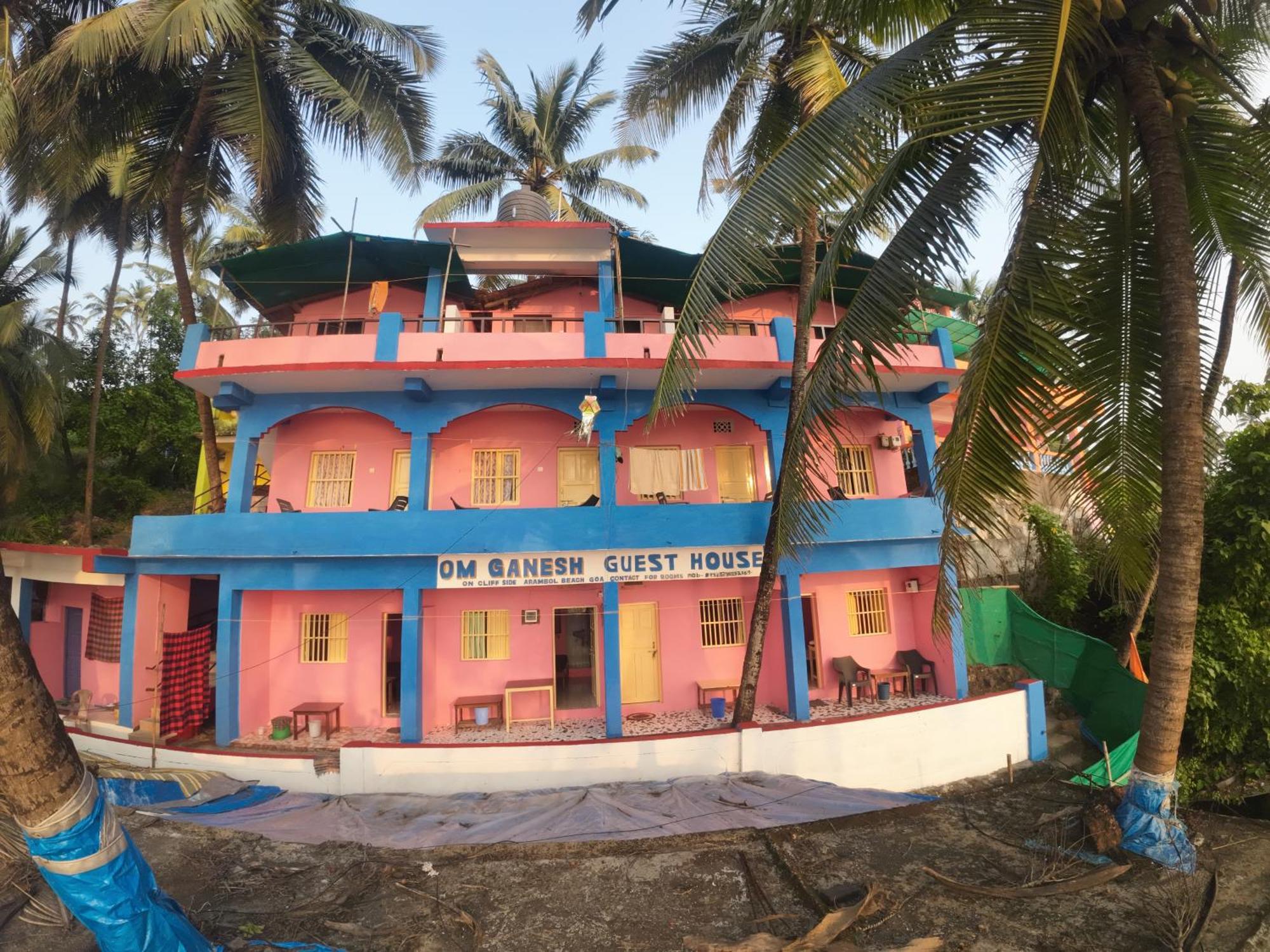 Om Ganesh Guest House Cliffside Arambol Kültér fotó